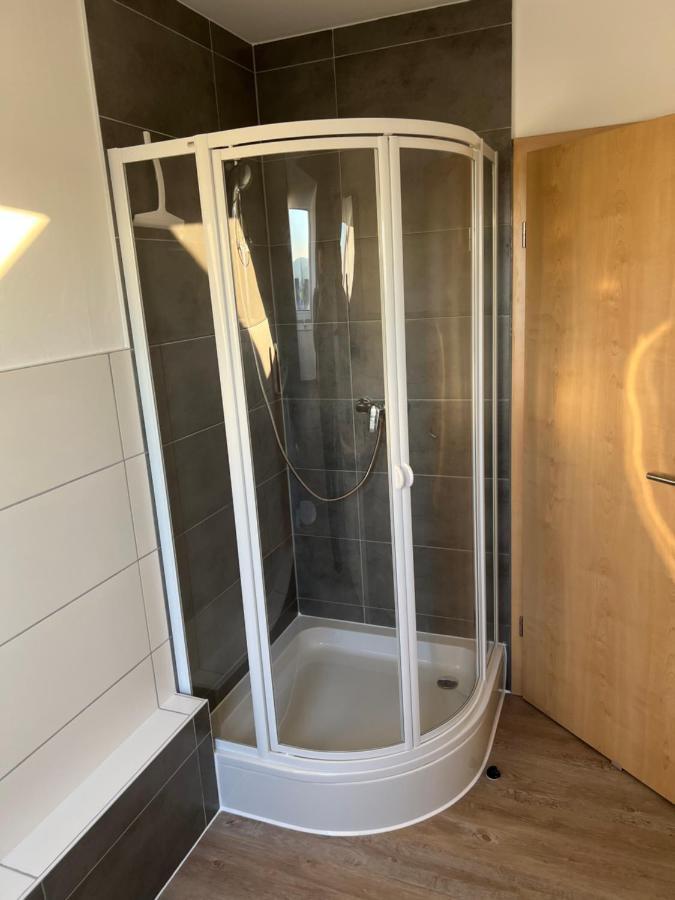 Ferienwohnung Loewen Wabern Ngoại thất bức ảnh