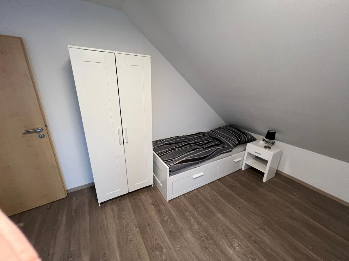 Ferienwohnung Loewen Wabern Ngoại thất bức ảnh